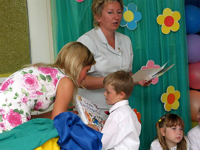 Żegnamy przedszkole - witamy szkołę [foto]