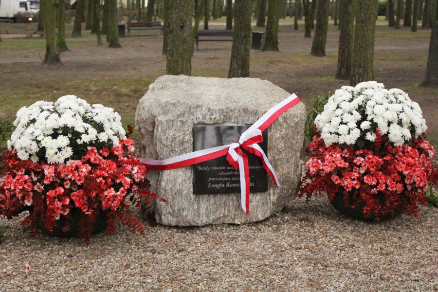 Skwer poświęcony Longinowi Komołowskiemu [foto/wideo]