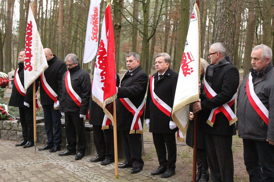 Skwer poświęcony Longinowi Komołowskiemu [foto/wideo]