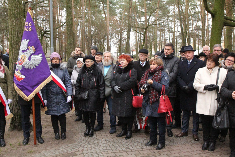 Skwer poświęcony Longinowi Komołowskiemu [foto/wideo]