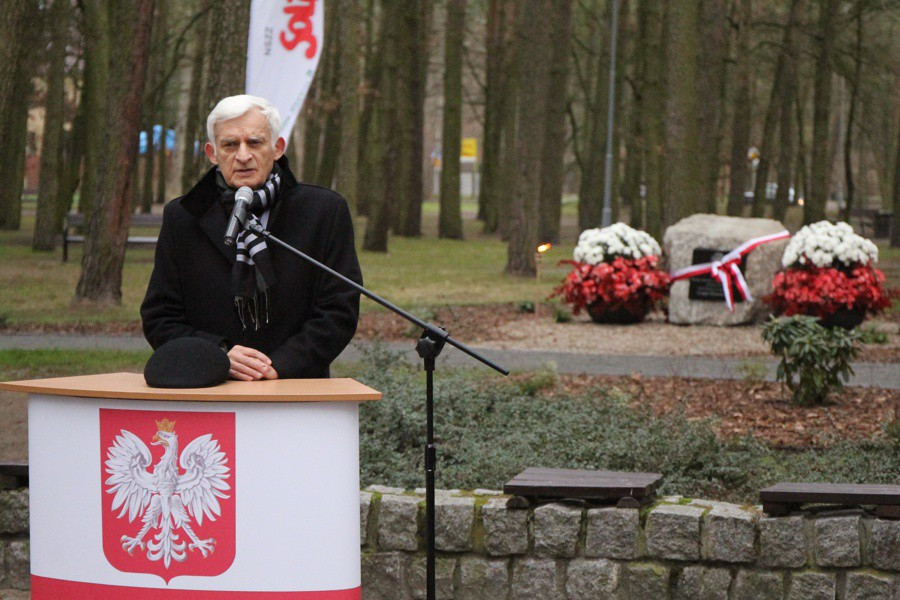 Skwer poświęcony Longinowi Komołowskiemu [foto/wideo]
