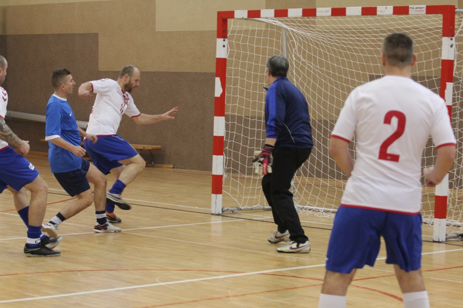 Oldboje zagrali po raz 17 - zebrali ponad 11 tys. zł [foto/wideo]