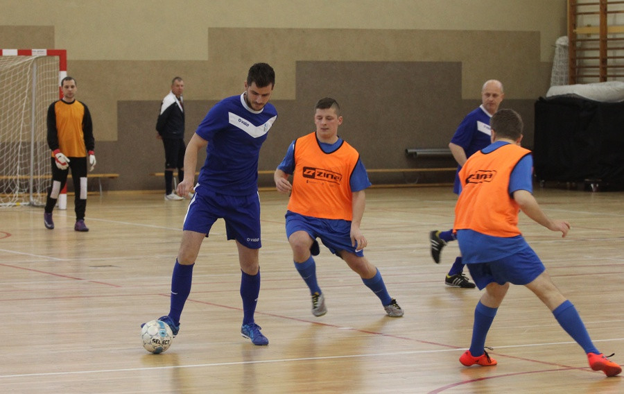 Oldboje zagrali po raz 17 - zebrali ponad 11 tys. zł [foto/wideo]