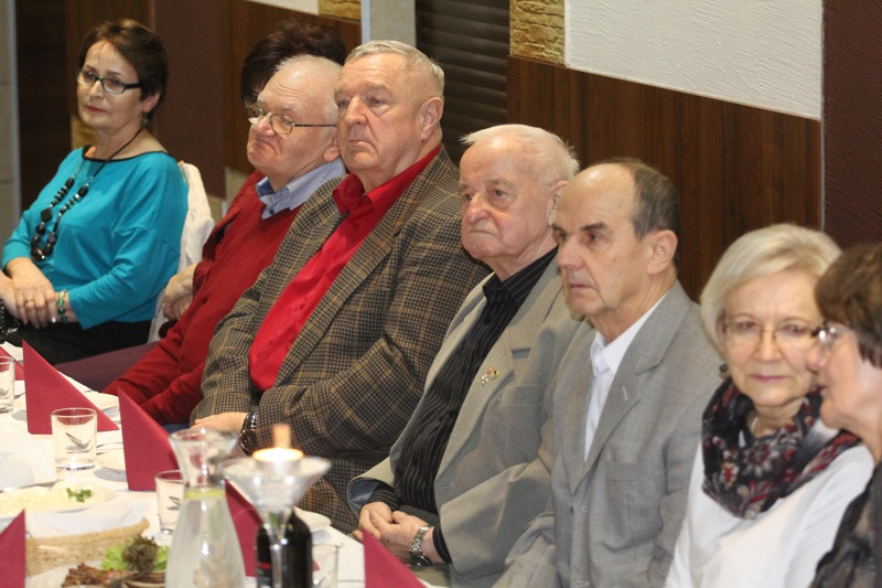 Legitymacje członkowskie dla byłych pracowników Zakładów Chemicznych POLICE S.A. [foto]