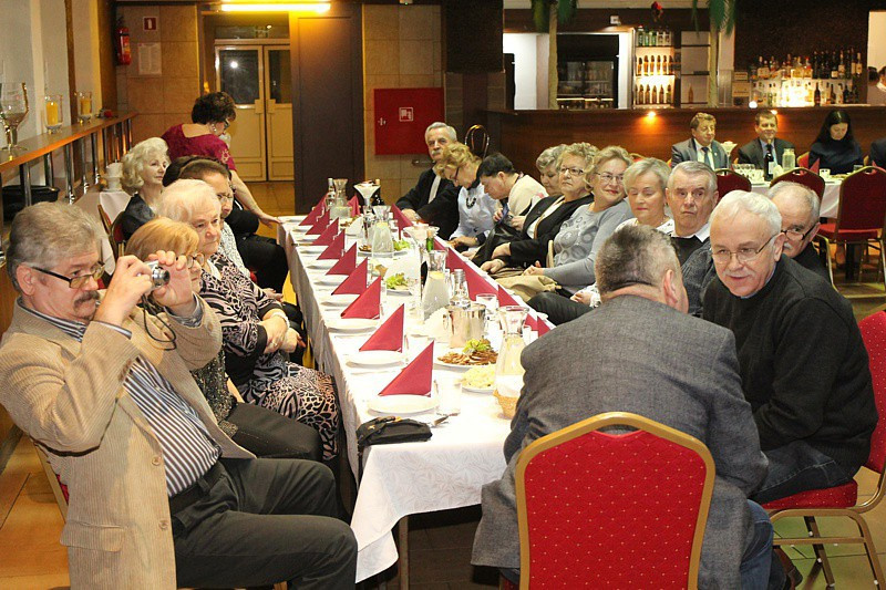 Legitymacje członkowskie dla byłych pracowników Zakładów Chemicznych POLICE S.A. [foto]
