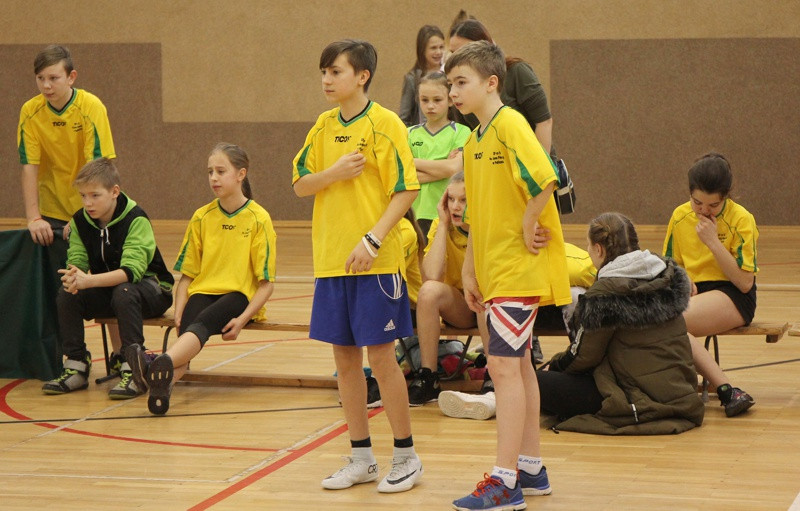 Turniej Gier i Zabaw Ruchowych dla uczniów Szkół Podstawowych [foto/wideo]