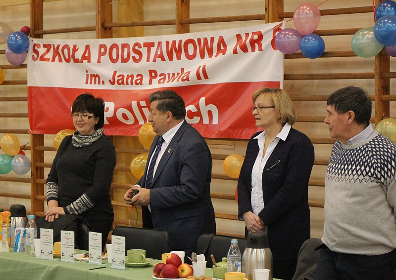 Turniej Gier i Zabaw Ruchowych dla uczniów Szkół Podstawowych [foto/wideo]
