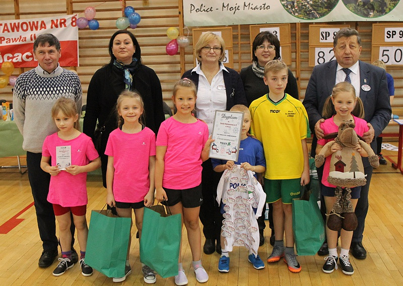 Turniej Gier i Zabaw Ruchowych dla uczniów Szkół Podstawowych [foto/wideo]