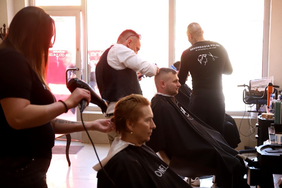 O 10.00 rozpoczęła się zbiórka brakujących środków na leczenie Małgorzaty Dyszkant! [foto/wideo]