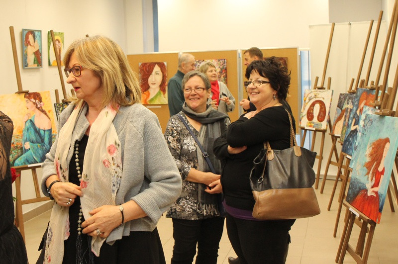 Wernisaż Elżbiety Michalskiej - Magia kobiety [foto]