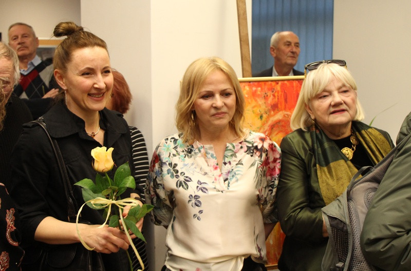 Wernisaż Elżbiety Michalskiej - Magia kobiety [foto]