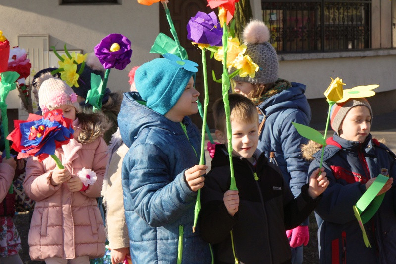 Dzieci ze Szkoły Podstawowej nr 1 pożegnały Zimę