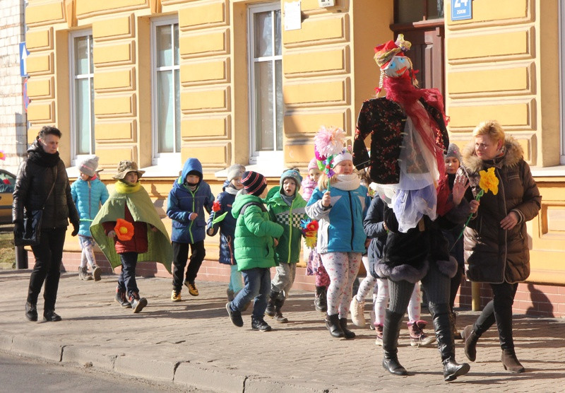 Dzieci ze Szkoły Podstawowej nr 1 pożegnały Zimę