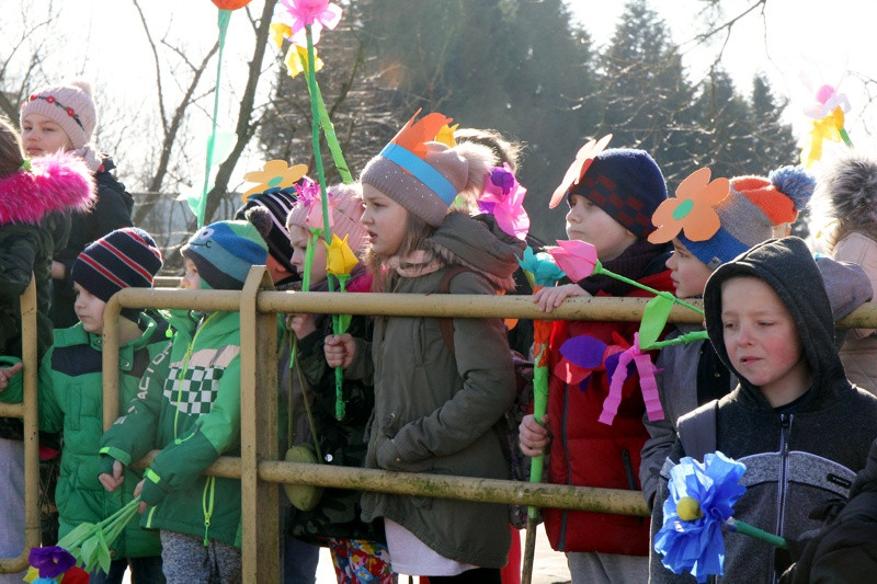 Dzieci ze Szkoły Podstawowej nr 1 pożegnały Zimę