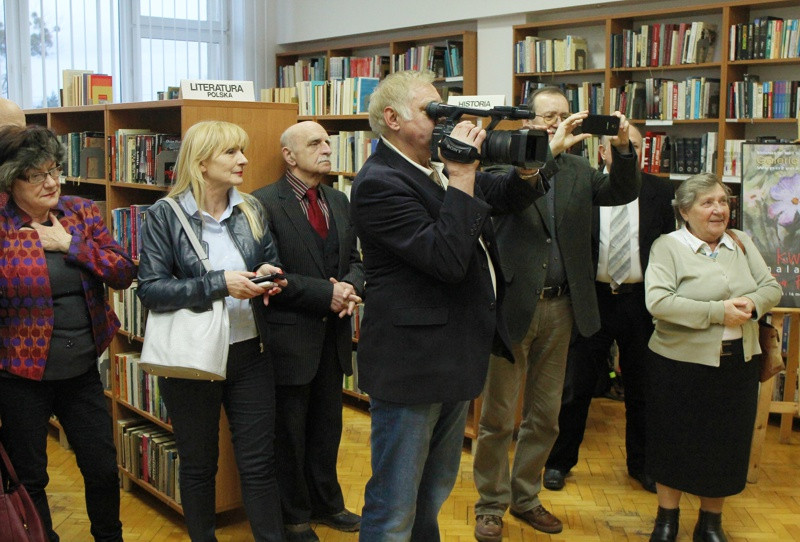 KWIATY Ewy Rutkowskiej w Galerii Literackiej