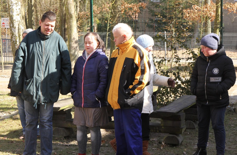 Podopieczni PSONI i Senior-Wigor wspólnie powitali wiosnę [foto/wideo]