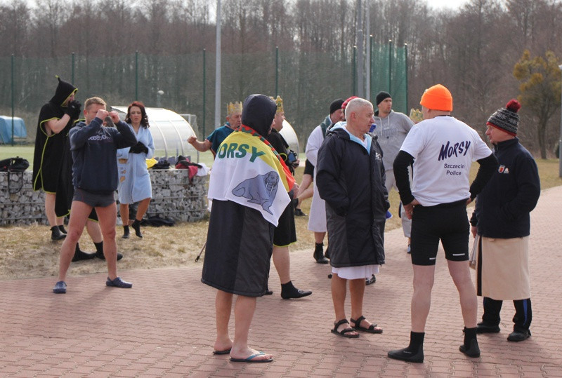 Powitanie Wiosny i zakończenie sezonu przez Polickie Morsy [foto/wideo]