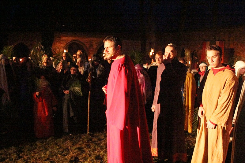 Misterium Męki Pańskiej w Jasienicy [foto/wideo]