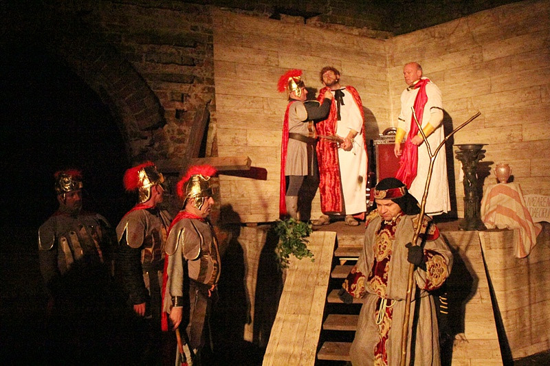 Misterium Męki Pańskiej w Jasienicy [foto/wideo]