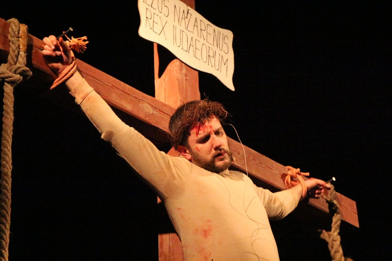 Misterium Męki Pańskiej w Jasienicy [foto/wideo]