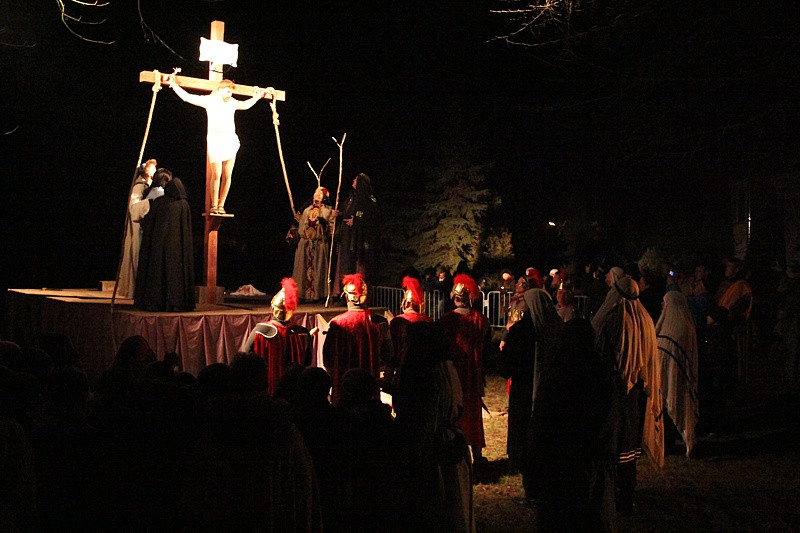Misterium Męki Pańskiej w Jasienicy [foto/wideo]