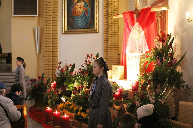 Wielka Sobota - święcenie pokarmów w polickich parafiach [foto]
