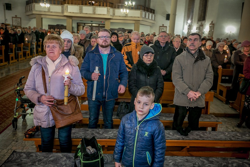 Wielka Sobota - Liturgia Wigilii Paschalnej [foto]