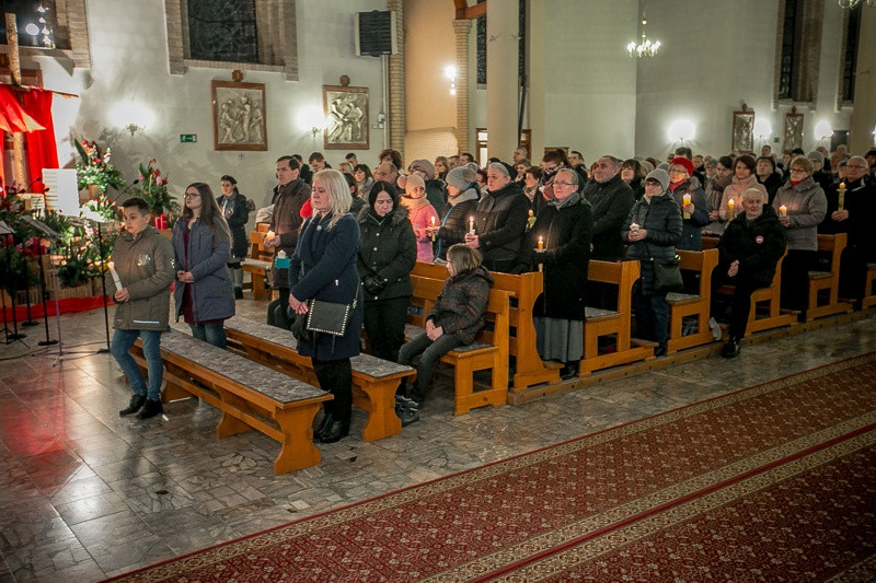 Wielka Sobota - Liturgia Wigilii Paschalnej [foto]