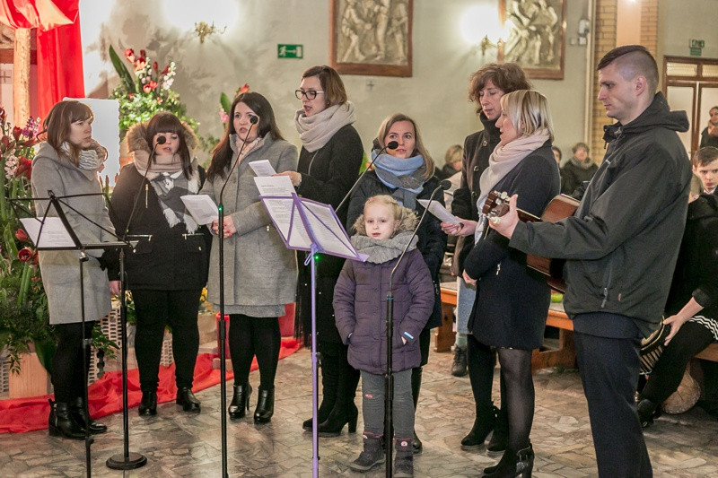 Wielka Sobota - Liturgia Wigilii Paschalnej [foto]