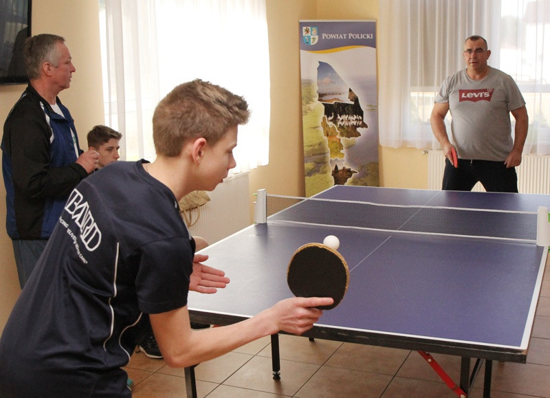VIII Memoriał im. Edwarda Stępnia w Turnieju Tenisa Stołowego [foto]