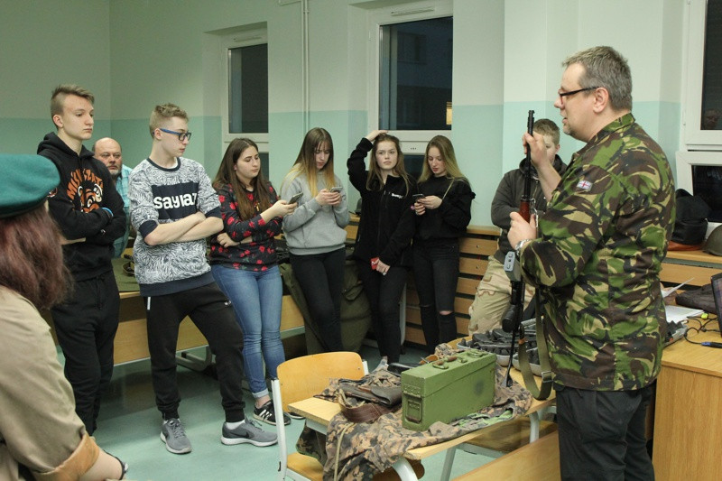 Noc z Szarymi Szeregami [foto]