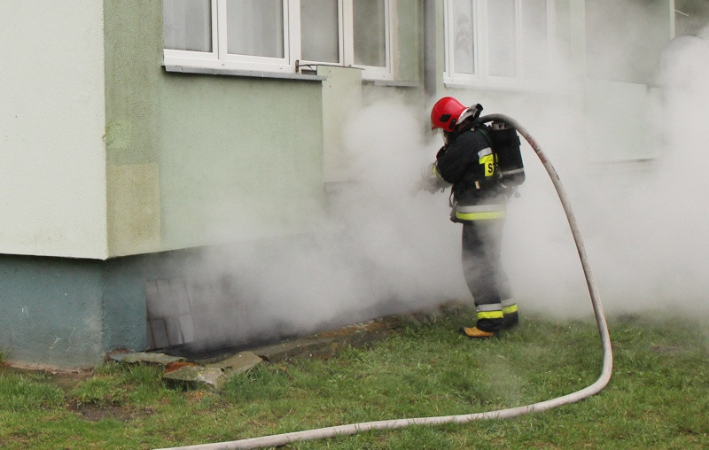 Pożar sklepu z odzieżą nową i używaną [foto/wideo]