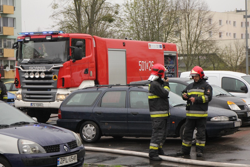 Pożar sklepu z odzieżą nową i używaną [foto/wideo]
