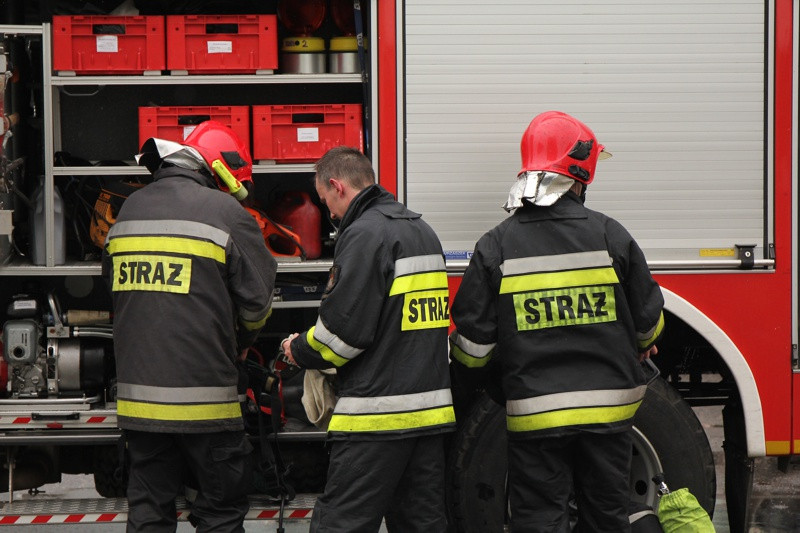 Pożar sklepu z odzieżą nową i używaną [foto/wideo]