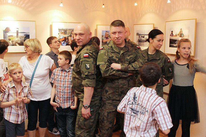 „Życie pod żaglami” wystawa fotografii w Galerii TaNOWA [foto]