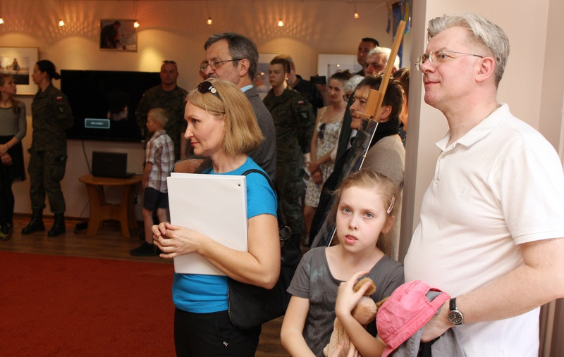 „Życie pod żaglami” wystawa fotografii w Galerii TaNOWA [foto]