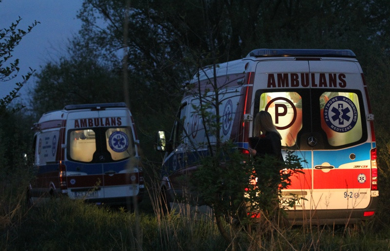 Dwaj bracia utonęli w kanale przy zakładach [foto/wideo]