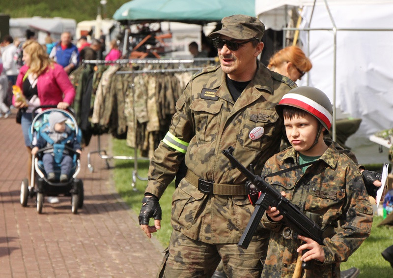 Spotkanie Pojazdów Militarnych w Trzebieży [foto/wideo]