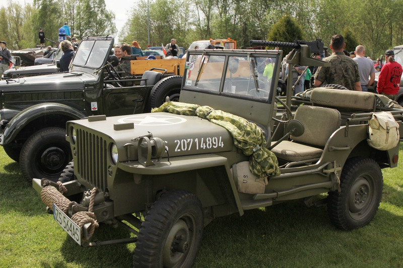 Spotkanie Pojazdów Militarnych w Trzebieży [foto/wideo]