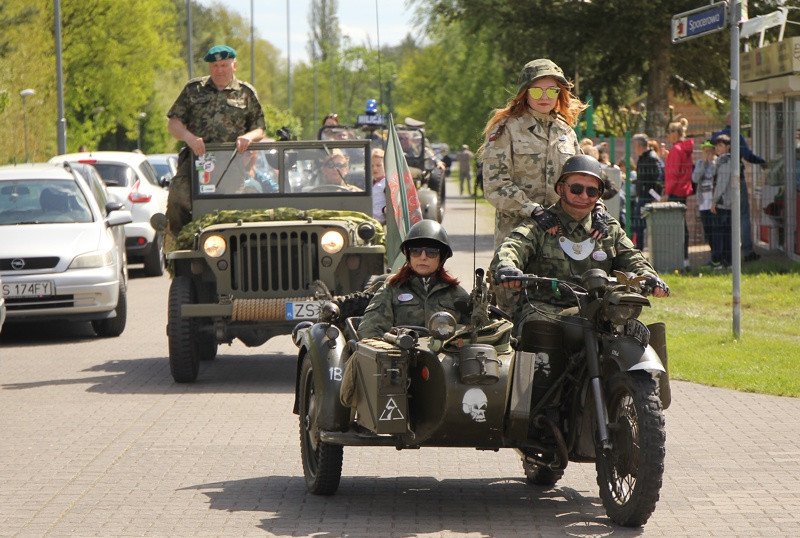 Spotkanie Pojazdów Militarnych w Trzebieży [foto/wideo]