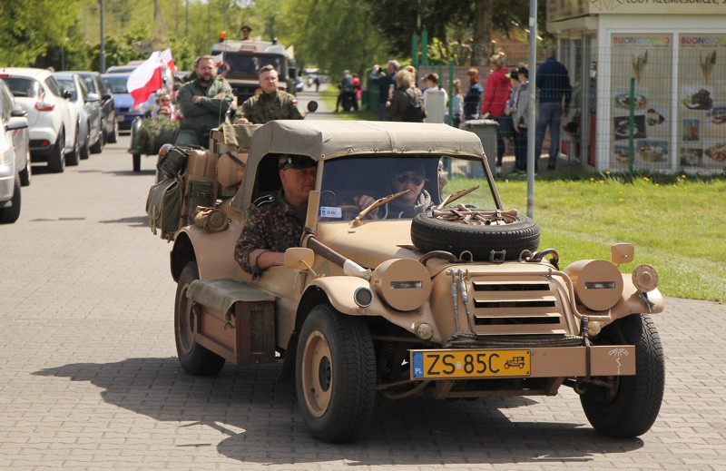 Spotkanie Pojazdów Militarnych w Trzebieży [foto/wideo]
