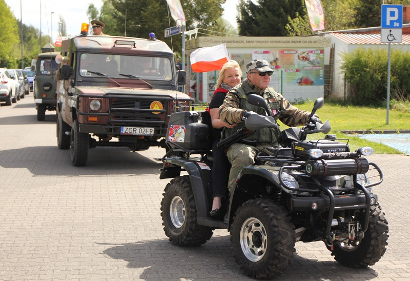 Spotkanie Pojazdów Militarnych w Trzebieży [foto/wideo]
