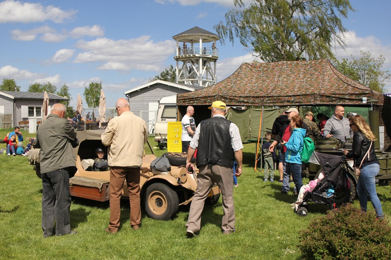 Spotkanie Pojazdów Militarnych w Trzebieży [foto/wideo]