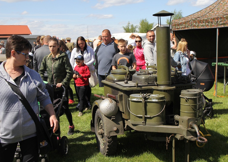 Spotkanie Pojazdów Militarnych w Trzebieży [foto/wideo]