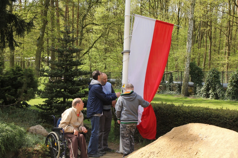 Uroczystość wciągnięcia flagi w PSONI [foto]
