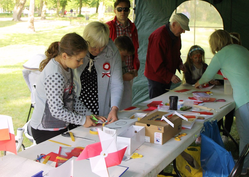 W 227 rocznicę uchwalenia konstytucji „Polonez 3 maja” [foto]