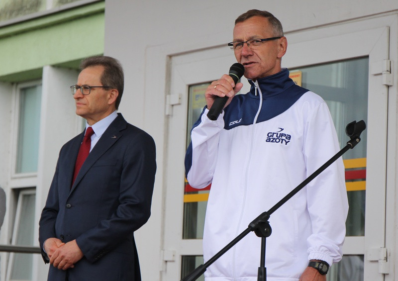 Sztafeta Niepodległości - 10 osób przebiegnie w sumie 1000 kilometrów [foto]