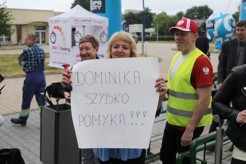 Sztafeta Niepodległości - 10 osób przebiegnie w sumie 1000 kilometrów [foto]