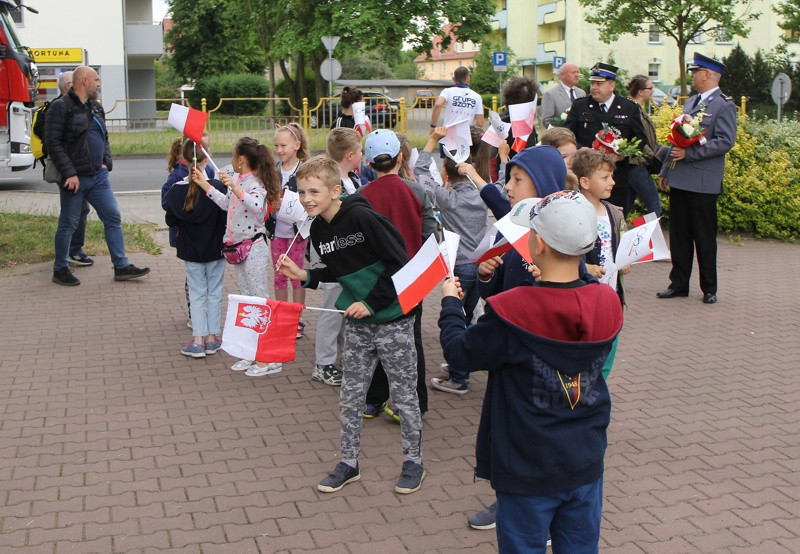 Sztafeta Niepodległości - 10 osób przebiegnie w sumie 1000 kilometrów [foto]
