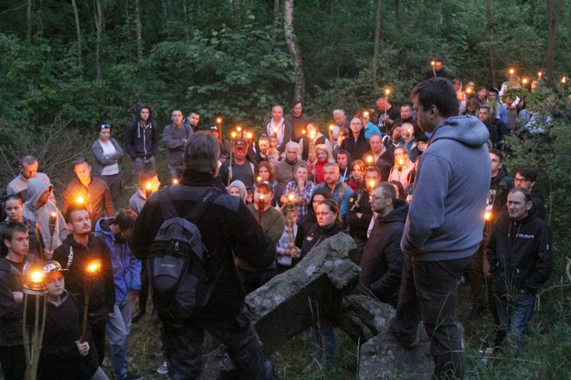 Wystawy, prelekcje i wycieczka z pochodniami po Starej Fabryce [foto]